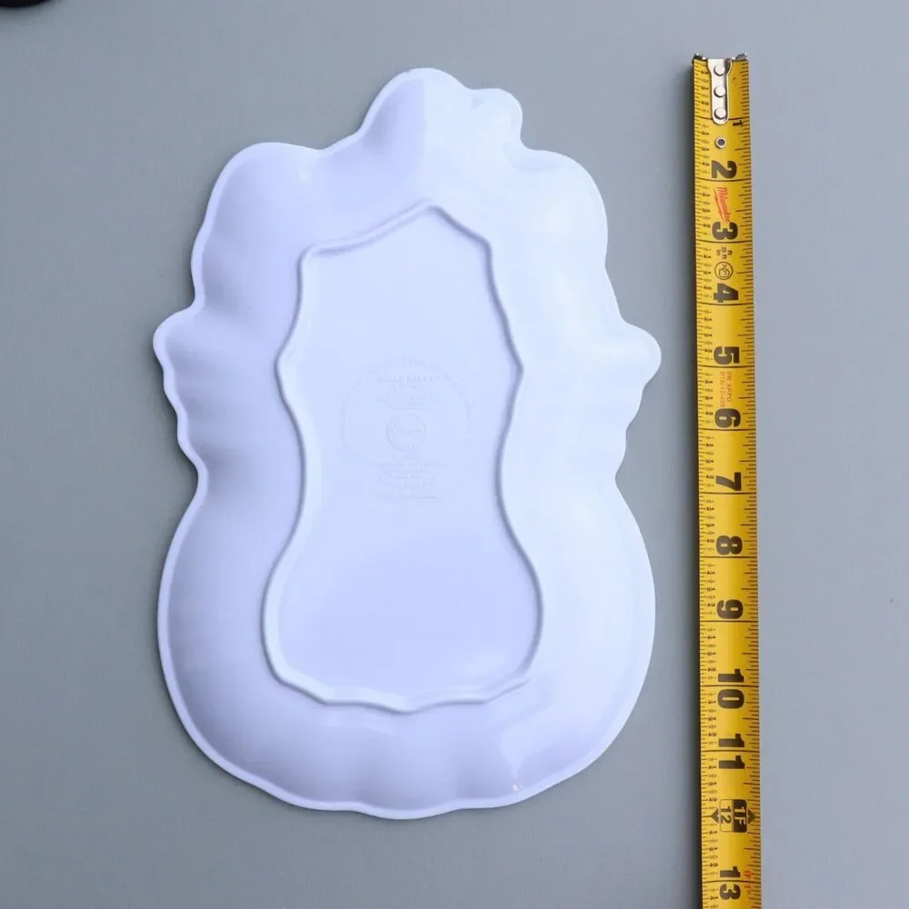Hello Kitty Plastic Party Plates 7 Piece Halloween Pumpkin